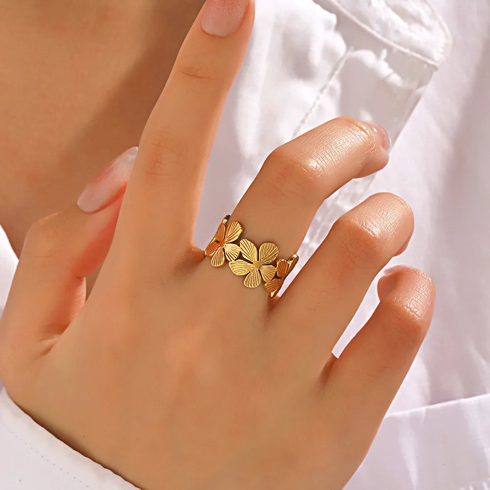 Bague pétale doré